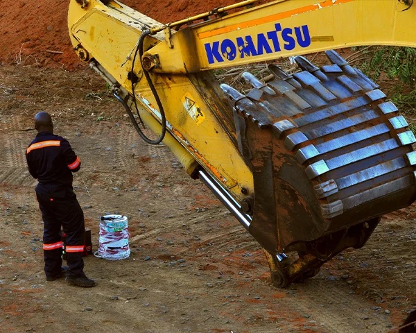  شرکت تعمیر ماشین آلات راهسازی کدام است تصویر 4