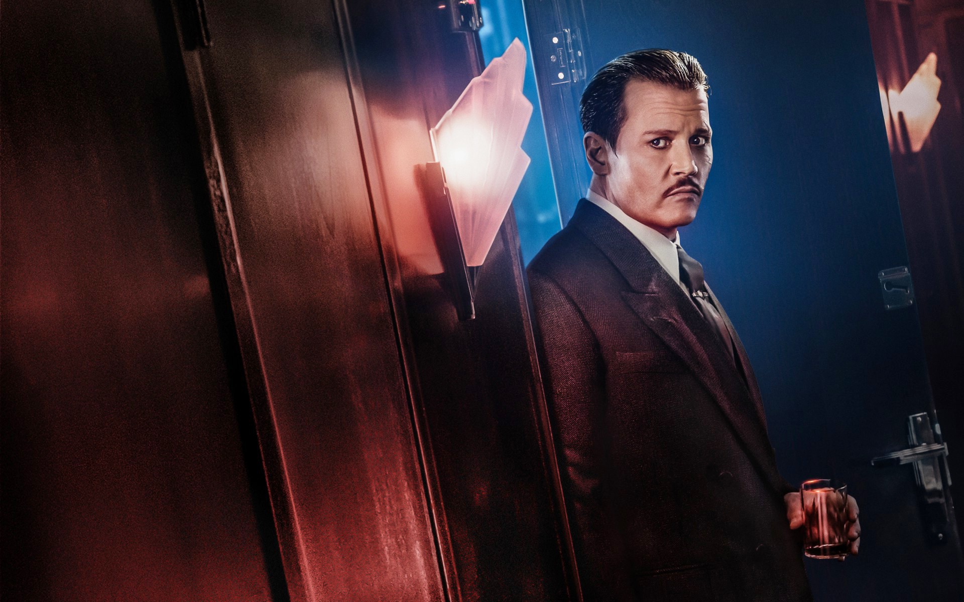 johnny depp as cassetti in murder on the orient express