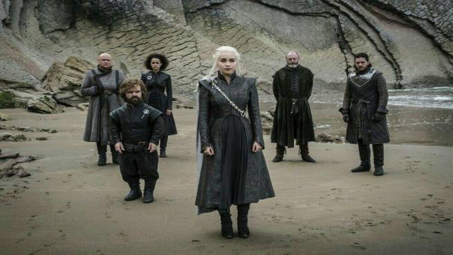 چرا سریال بازی تاج ‌و تخت تا سال 2019 بازنخواهد گشت?